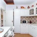 Elegant Vintage Villa- 别墅 *