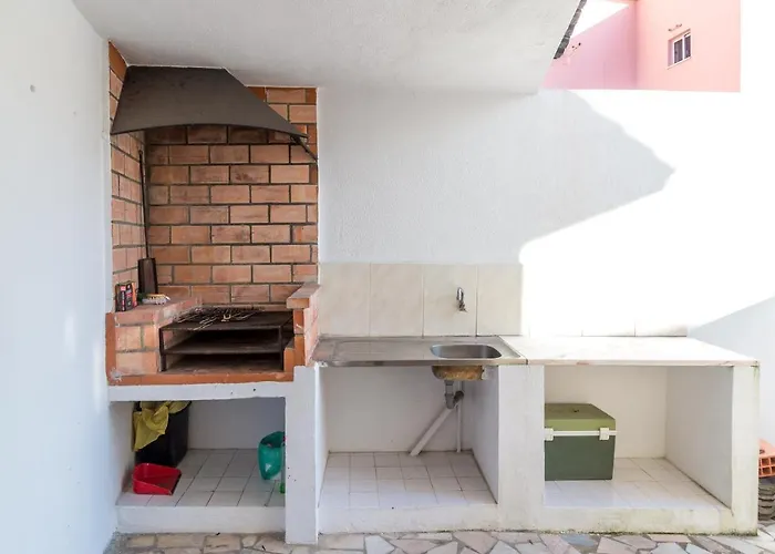 Βίλα Elegant Vintage Villa- Parede