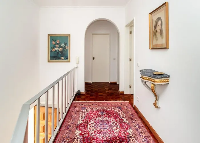 Βίλα Elegant Vintage Villa-