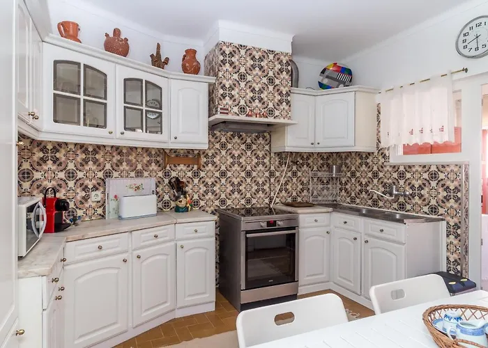 Βίλα Elegant Vintage Villa- Parede