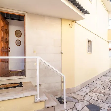 Elegant Vintage Villa- Villa *