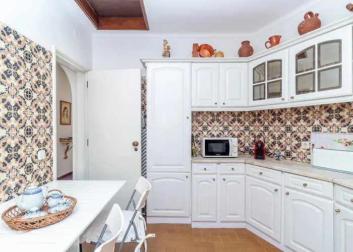 Elegant Vintage Villa- Villa *